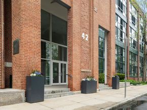 42 8th St 5304, Boston MA 02129