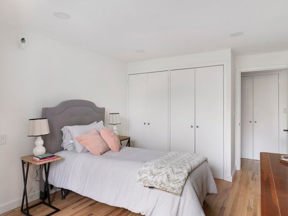 42 8th St 5304, Boston MA 02129