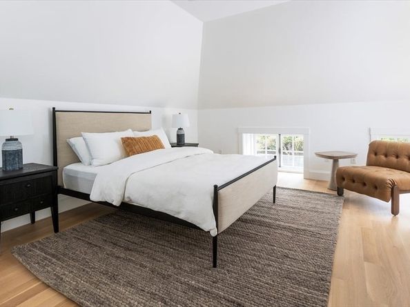 178 Ivy Street, Brookline MA 02446