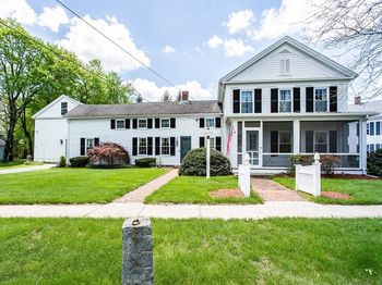 67 E Main St