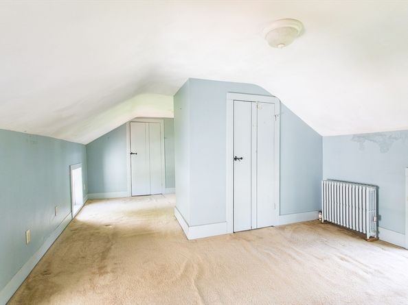 67 E Main St, West Brookfield MA 01585