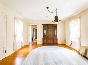 67 E Main St, West Brookfield MA 01585