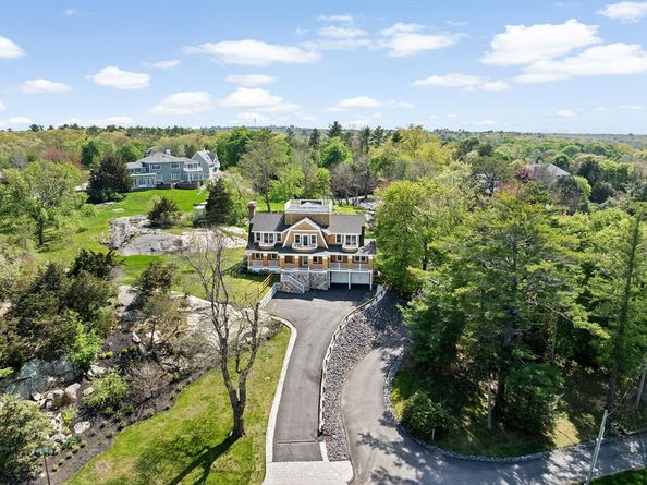 10 Ocean Ledge Dr, Cohasset MA 02025