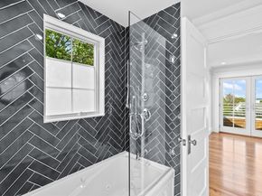 10 Ocean Ledge Dr, Cohasset MA 02025