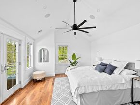 10 Ocean Ledge Dr, Cohasset MA 02025