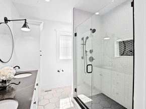 10 Ocean Ledge Dr, Cohasset MA 02025