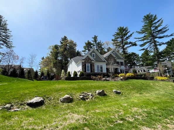 9 Schaffner Lane, Dover MA 02030
