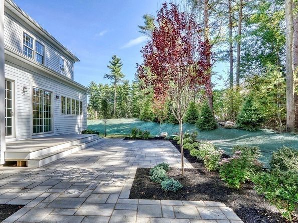 9 Schaffner Lane, Dover MA 02030