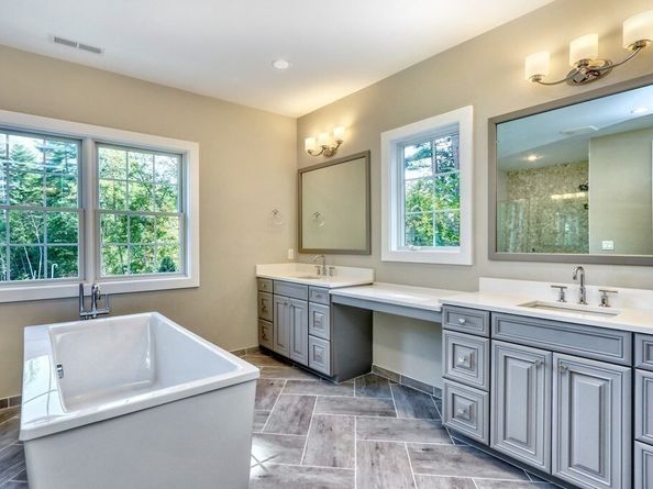 9 Schaffner Lane, Dover MA 02030