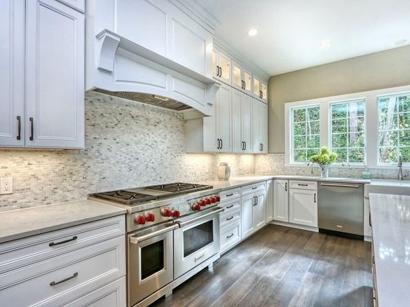 9 Schaffner Lane, Dover MA 02030