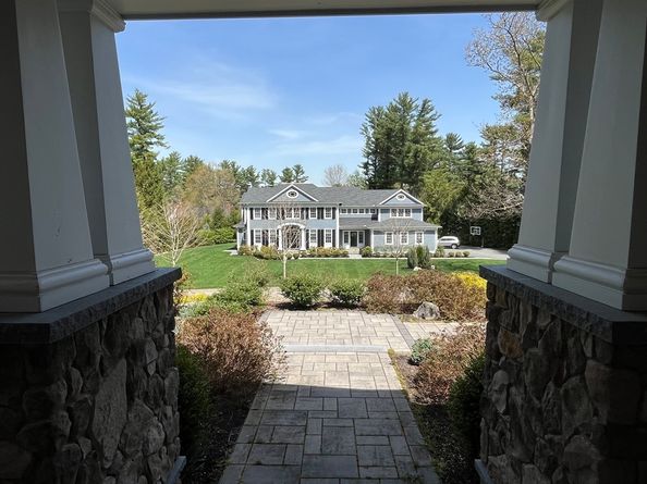 9 Schaffner Lane, Dover MA 02030