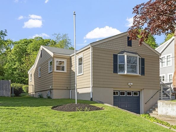 68 Spring Road, Nahant MA 01908