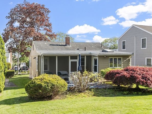 68 Spring Road, Nahant MA 01908