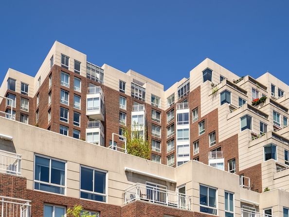 75-83 Cambridge Pkwy W403, Cambridge MA 02142