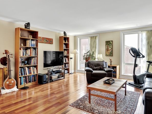 75-83 Cambridge Pkwy W403, Cambridge MA 02142