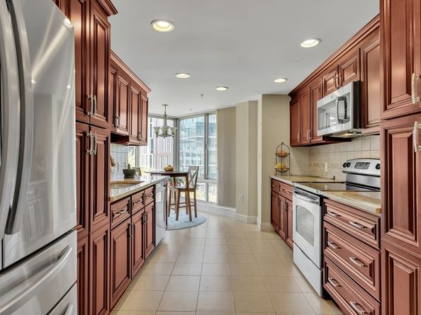 75-83 Cambridge Pkwy W403, Cambridge MA 02142
