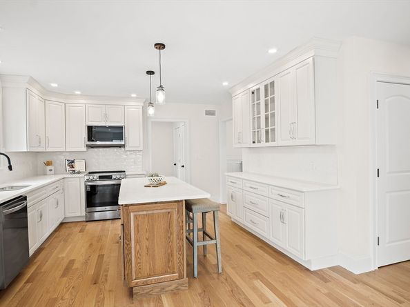 7 Locust Street, Woburn MA 01801