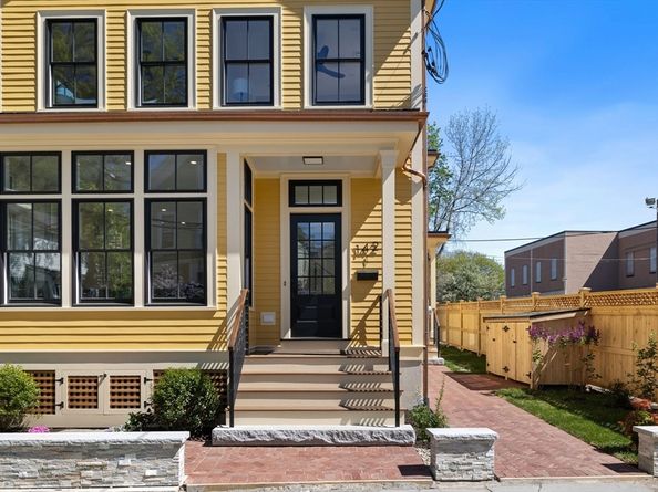 142 Amory Street 1, Cambridge MA 02139