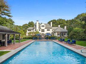 8 Conant Rd, Weston MA 02493