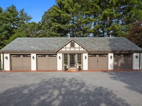 8 Conant Rd, Weston MA 02493