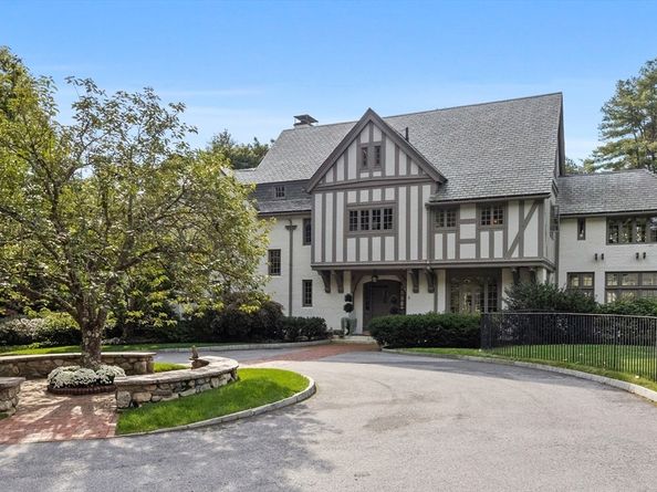 8 Conant Rd, Weston MA 02493