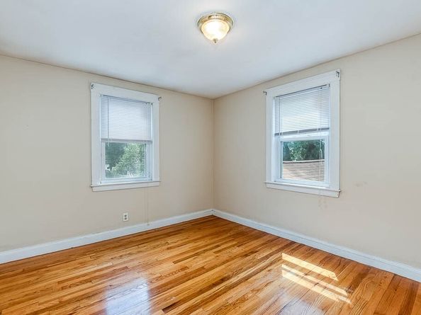 1277 N Main St, Randolph MA 02368