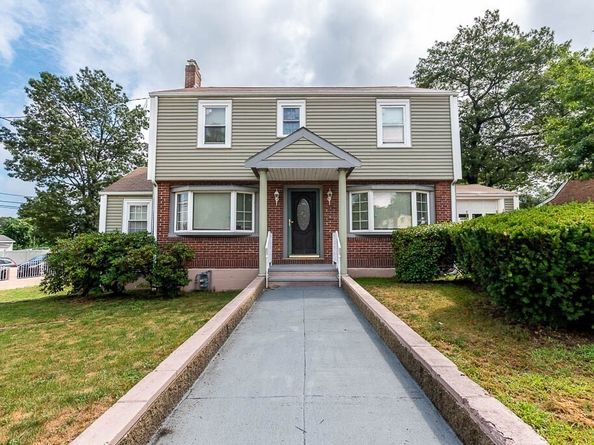 1277 N Main St, Randolph MA 02368