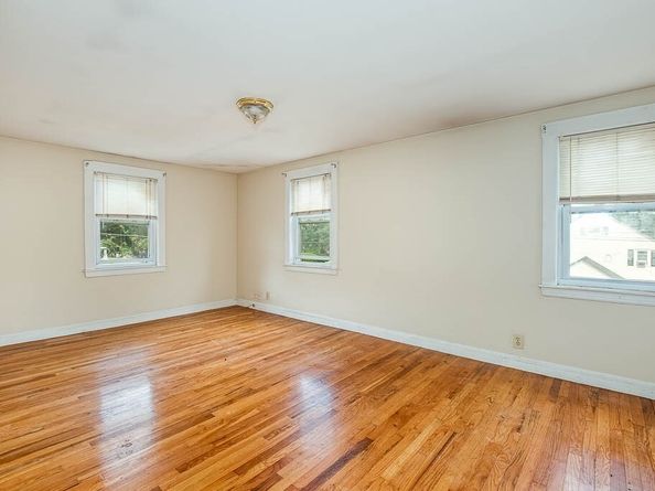 1277 N Main St, Randolph MA 02368