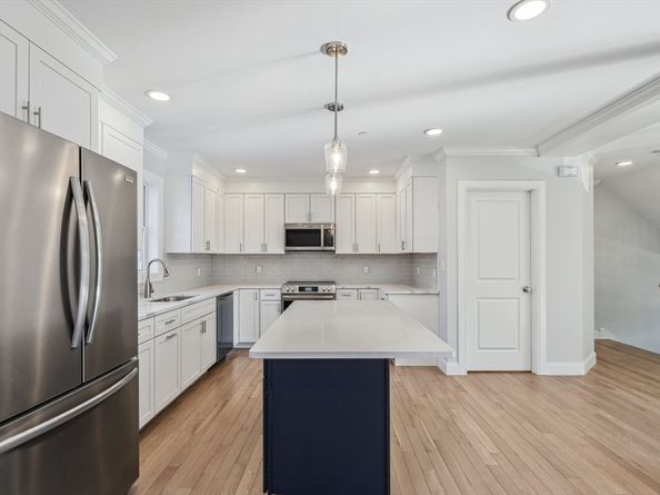 3 Hickory Hill Rd B, Wakefield MA 01880