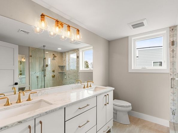 308 Newton Street 1A, Waltham MA 02453