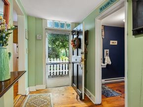 100 Turkey Hill Road, Newburyport MA 01950