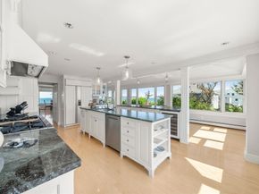 71 Gurnet Rd, Duxbury MA 02332