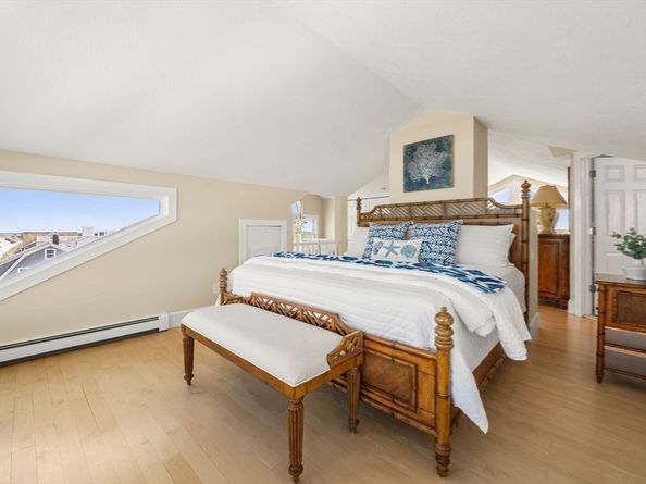 71 Gurnet Rd, Duxbury MA 02332