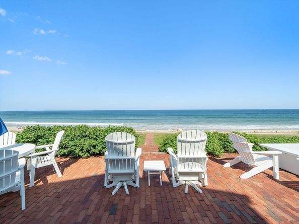 71 Gurnet Rd, Duxbury MA 02332
