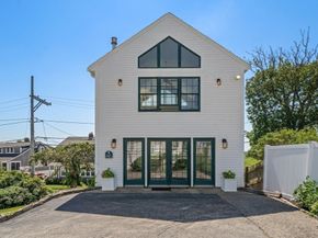 71 Gurnet Rd, Duxbury MA 02332