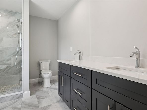 27 James Road 1, Upton MA 01568
