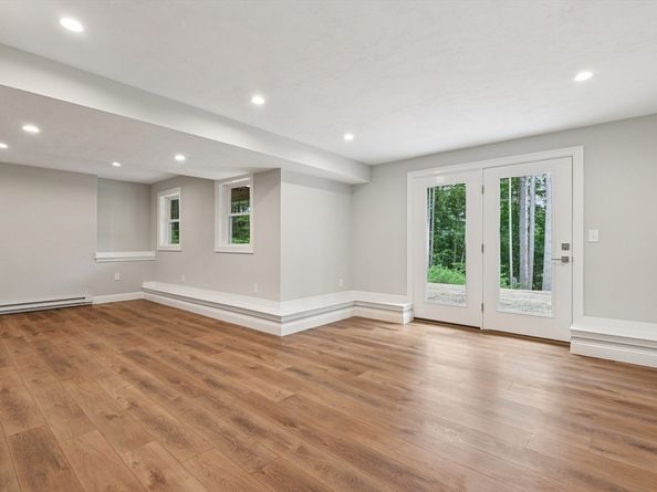 27 James Road 1, Upton MA 01568