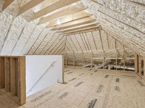 27 James Road 1, Upton MA 01568