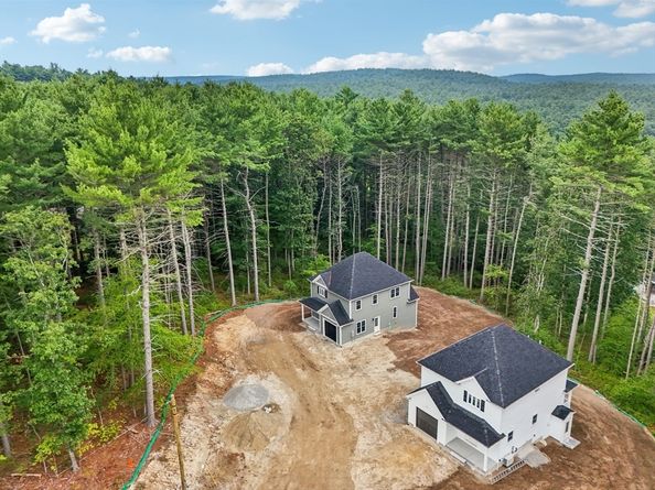 27 James Road 1, Upton MA 01568