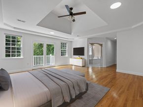 26 Blackthorn Rd, Shrewsbury MA 01545