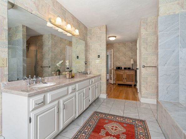 64 Cochichewick Dr, North Andover MA 01845