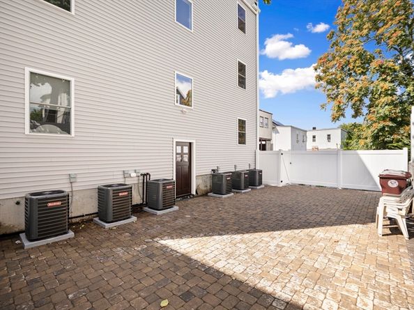 21 Thornton St 3, Revere MA 02151