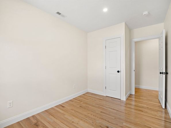 21 Thornton St 3, Revere MA 02151