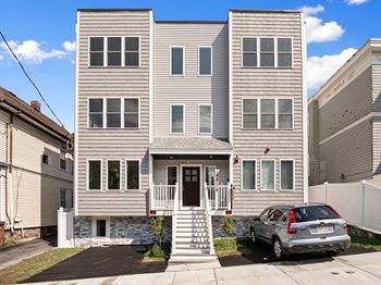 21 Thornton St