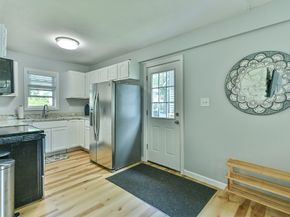 23 Lakeview Rd., Webster MA 01570