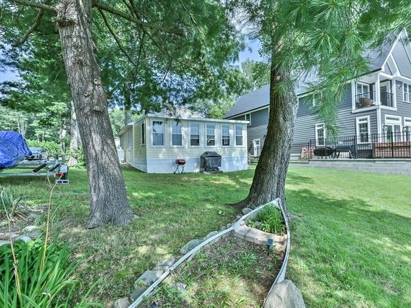 23 Lakeview Rd., Webster MA 01570