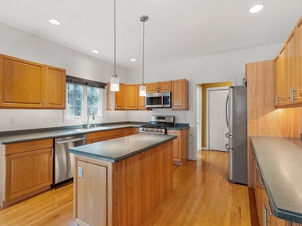 34 Muir Way, Marlborough MA 01752