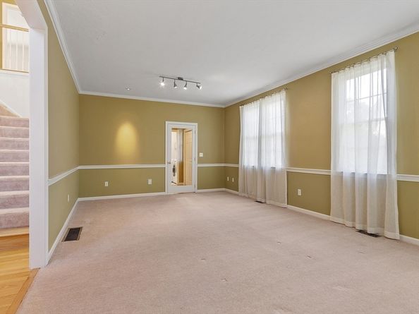 34 Muir Way, Marlborough MA 01752