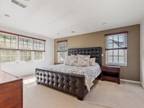 34 Muir Way, Marlborough MA 01752