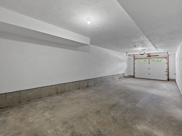 163 N Lake  Ave, Worcester MA 01605